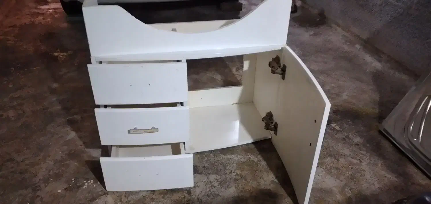 سینک دو لگن به همراه روشویی و زیر روشویی|لوازم سرویس بهداشتی|رشت, قاسمیه|دیوار