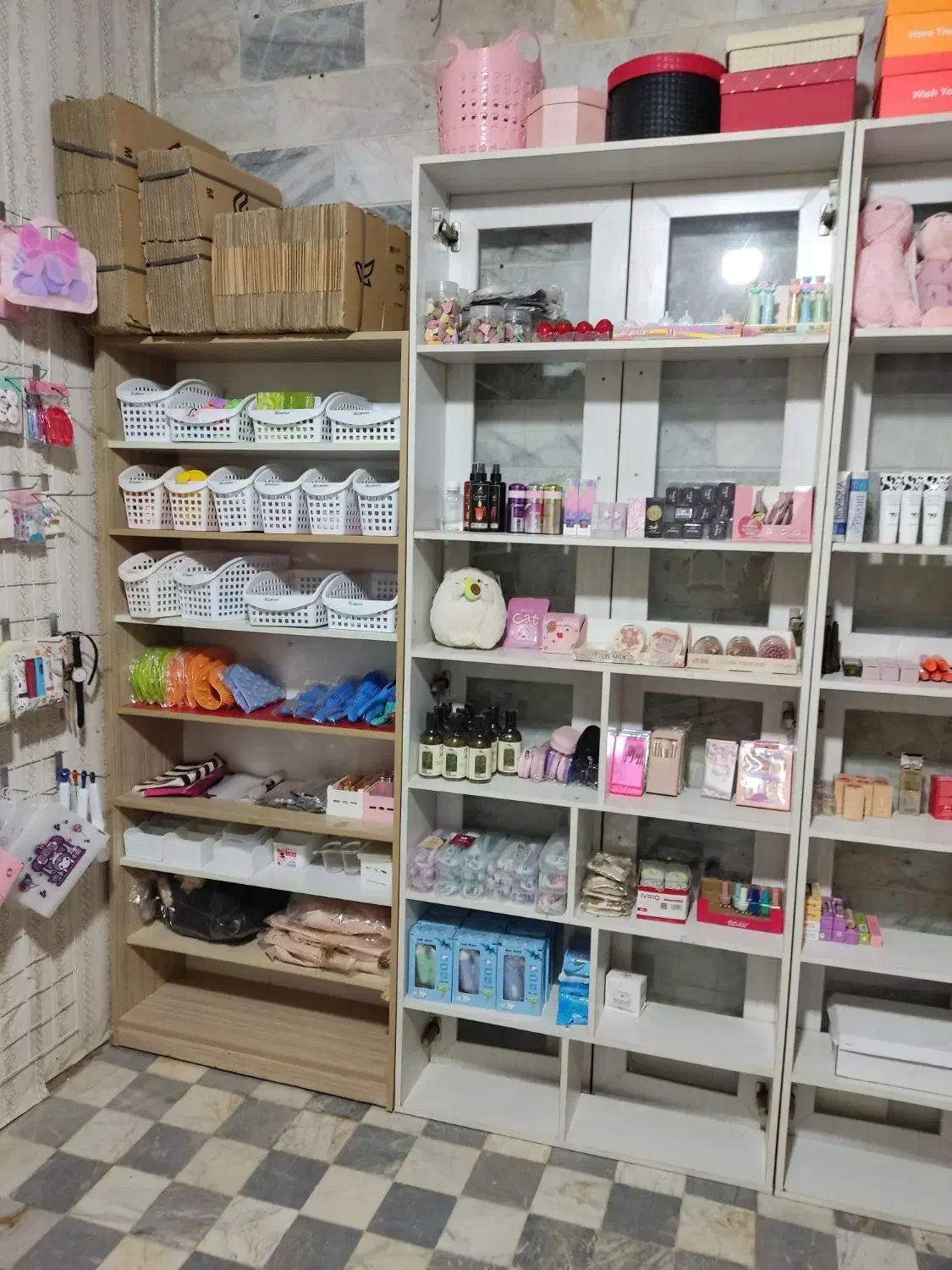 چهارتا قفسه فروشی|کتابخانه، شلف، قفسه‌های دیواری|اردبیل, |دیوار