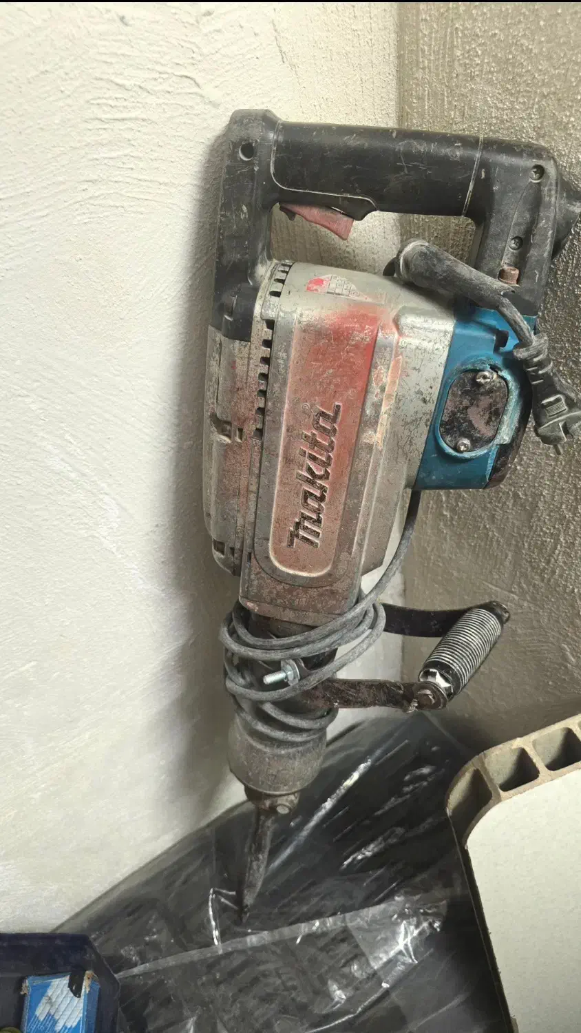 پیکور ماکیتا اصل ژاپن ۱۷ کیلویی|ابزارآلات|تهران, فلسطین (میدان انقلاب)|دیوار