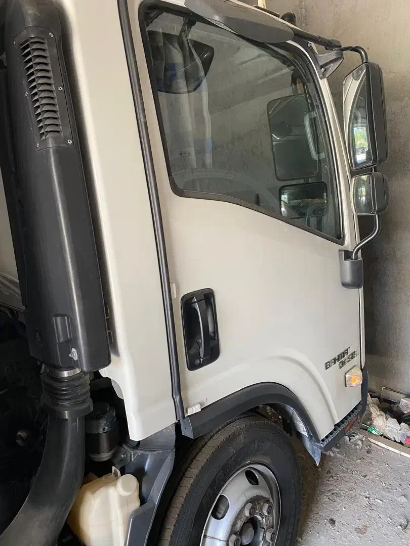 ایسوزو8تن یخچالی مدل 96|خودرو سنگین|برازجان, |دیوار