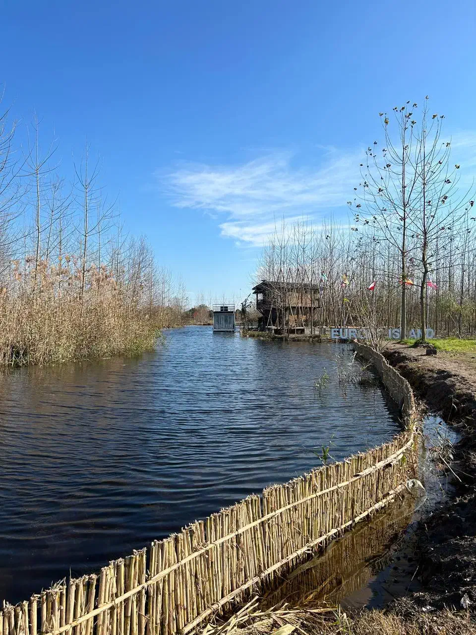 مجموعه یه زندگی چوبی کنار آب|فروش خانه و ویلا|اندیشه, اندیشه فاز ۶|دیوار