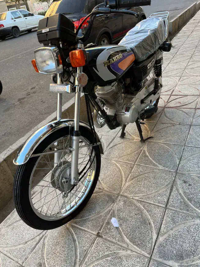 رهرو۱۲۵|موتورسیکلت|اندیشه, اندیشه فاز ۱|دیوار