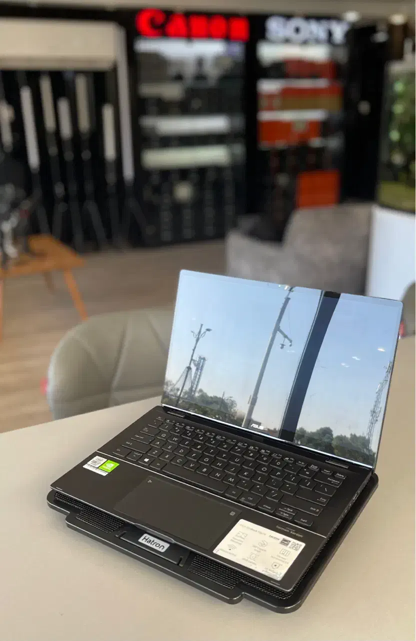 لپتاپ ایسوز زنبوکi7 لمسی گرافیک مجزا Asus ZenBook|رایانه همراه|شیراز, پارک آزادی|دیوار