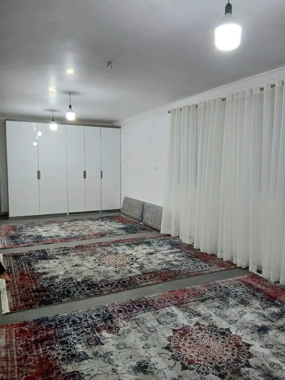 اجاره روزانه خانه ویلایی در چهاردانگه روستای ازنی|اجارهٔ کوتاهمدت ویلا و باغ|کیاسر, |دیوار