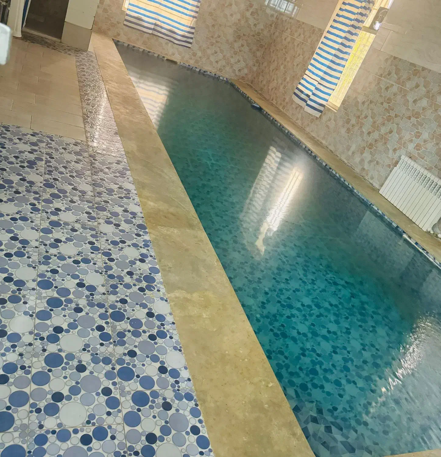 اجاره ویلا استخرسرپوشیده|اجارهٔ کوتاهمدت ویلا و باغ|ماهدشت, |دیوار