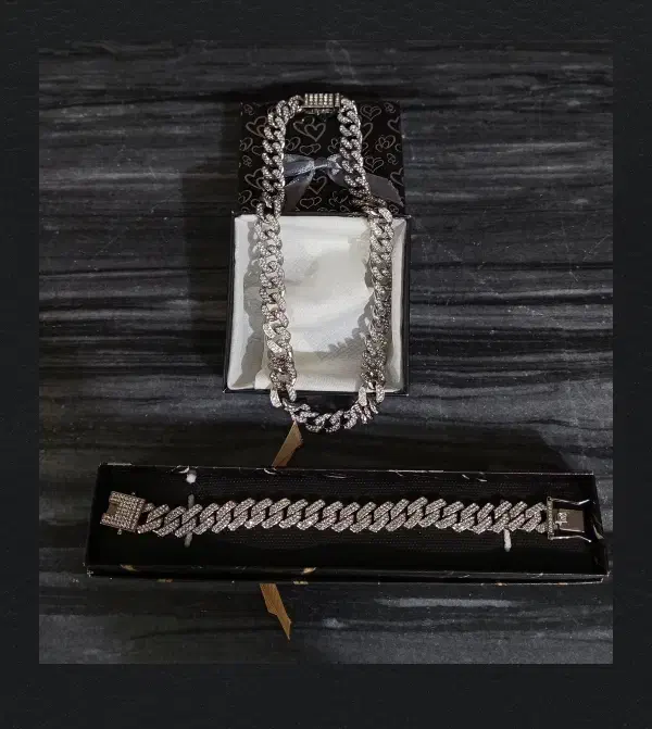 ست گردنبند و دستبند فول نگین|بدلیجات|بوشهر, |دیوار