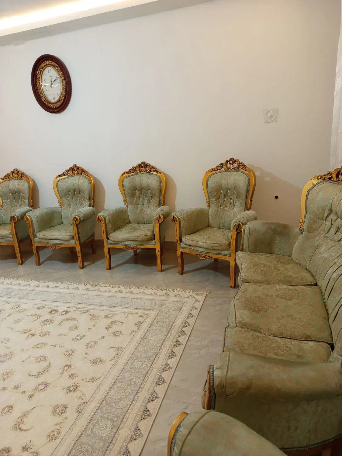 مبل سلطنتی|مبلمان خانگی و میز عسلی|هرسین, |دیوار