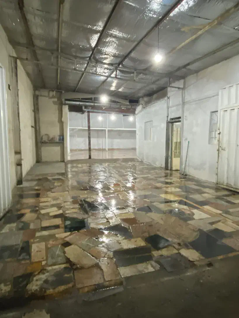 اجاره سوله کارگاه انبار و غیره به متراژ۲۰۰متری|اجارهٔ دفتر صنعتی، کشاورزی، تجاری|احمدآبادمستوفی, |دیوار