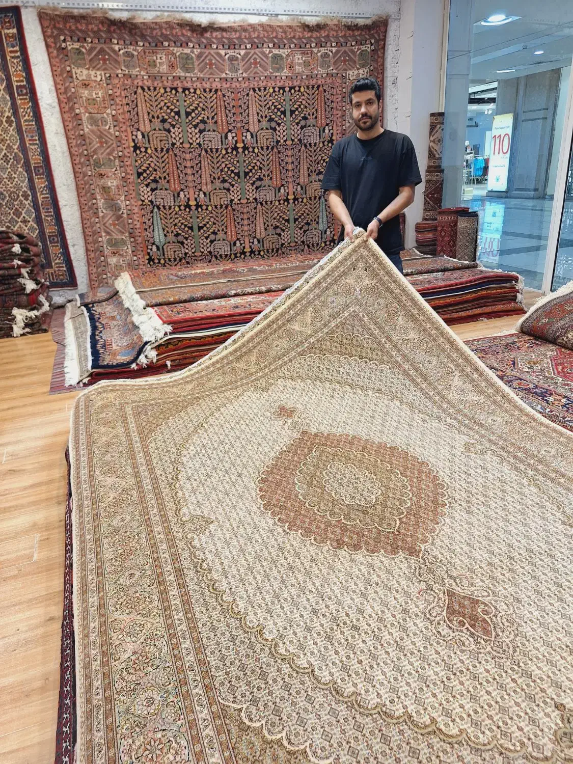 قالی ۶متری دستباف نقشه ماهی تبریز|فرش|تهران, اکباتان|دیوار