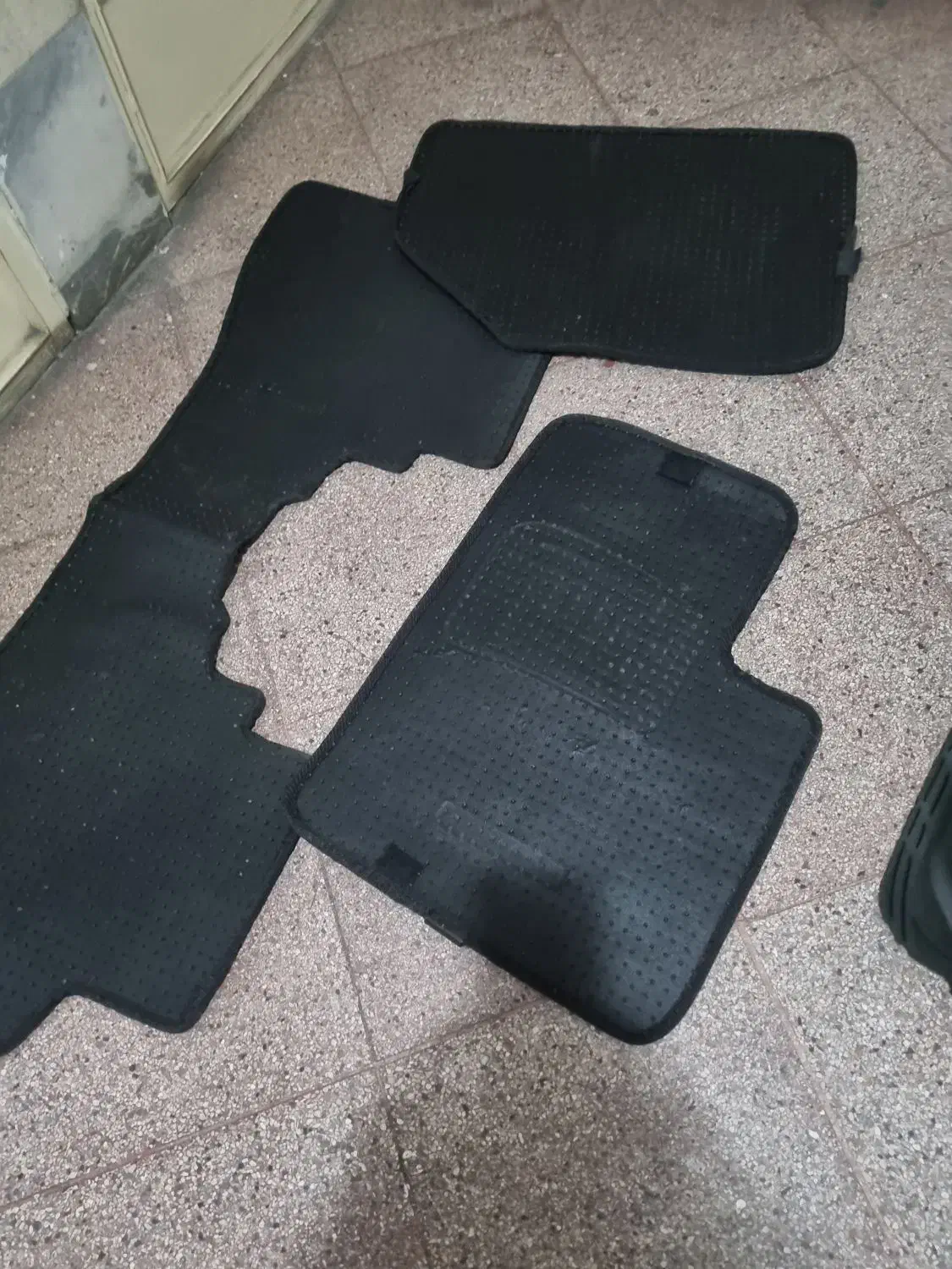 کف پایی کامل خودرو|قطعات یدکی و لوازم جانبی|تهران, محمودیه|دیوار