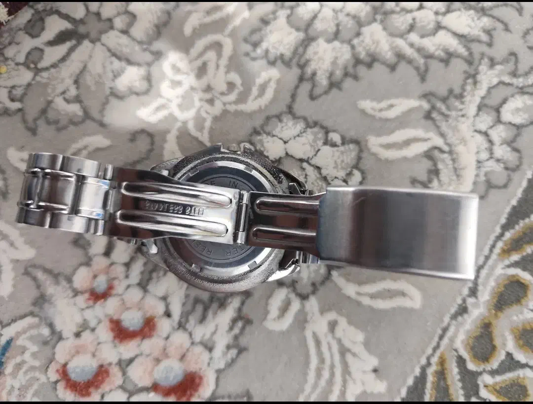 ساعت آنالوگ|ساعت|مشهد, پادگان شهید برونسی|دیوار