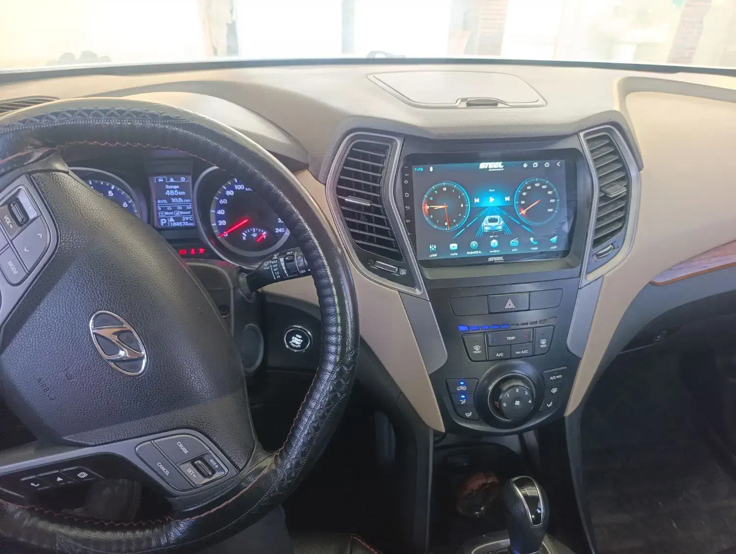 سانتافه 2015 نیمه فول سقف فلز|خودرو سواری و وانت|بهبهان, |دیوار