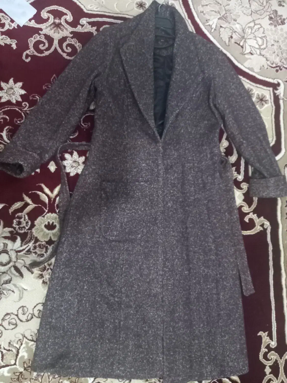 پالتو بلند|لباس|ازنا, |دیوار