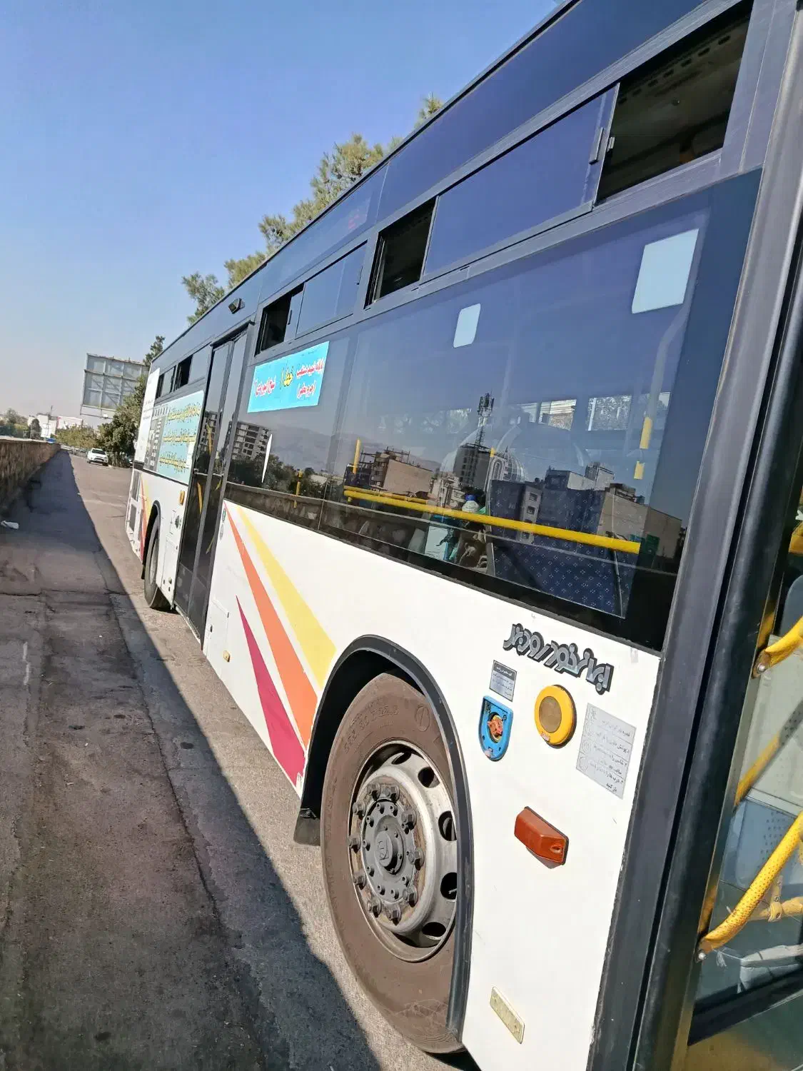 اتوبوس واحد خط یک مدل 95|خودرو سنگین|شیراز, سیاه سنگ|دیوار