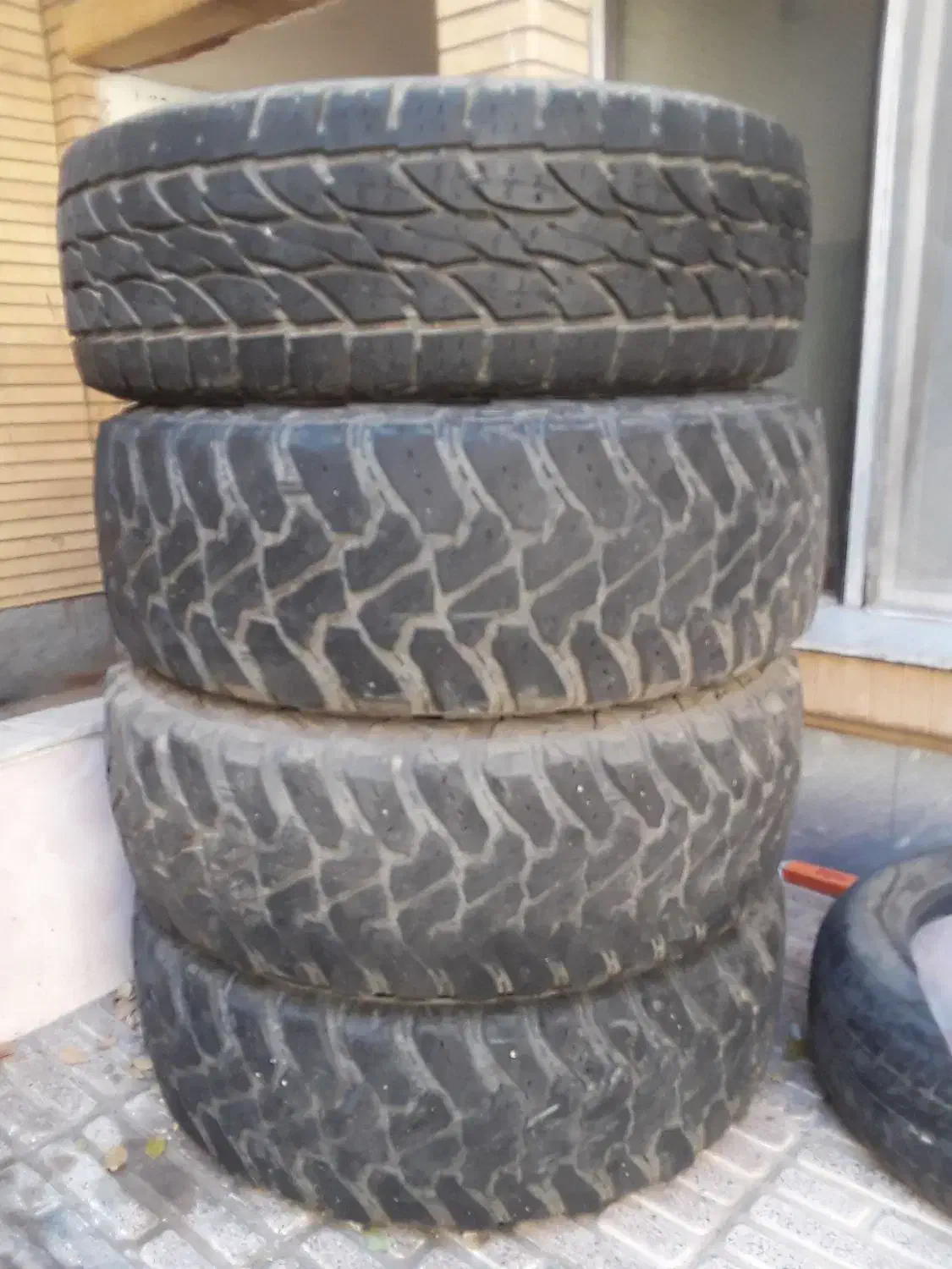 لاستیک آفرود|قطعات یدکی و لوازم جانبی|تبریز, |دیوار