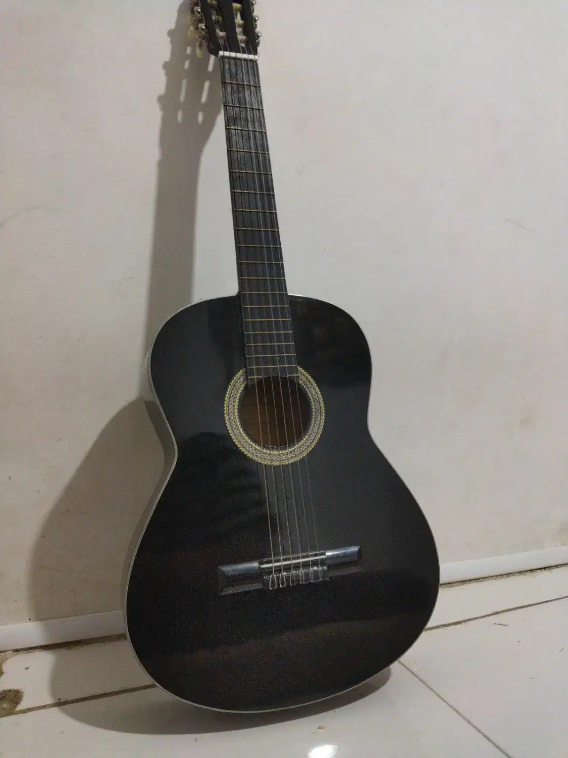 گیتار Diamond اصل|گیتار، بیس، امپلیفایر|بومهن, |دیوار