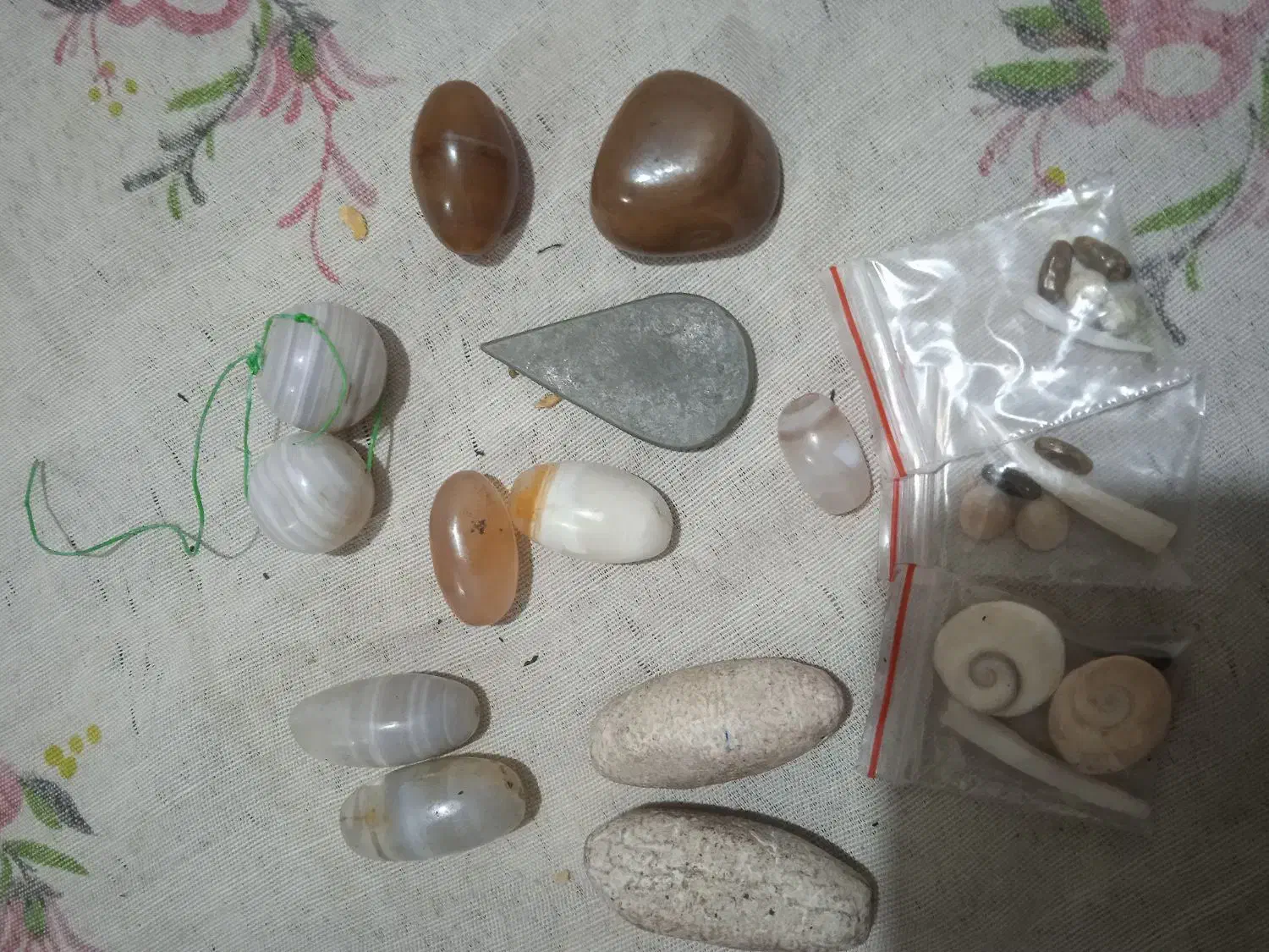 مهره کهنه|کلکسیون اشیاء عتیقه|دهدشت, |دیوار