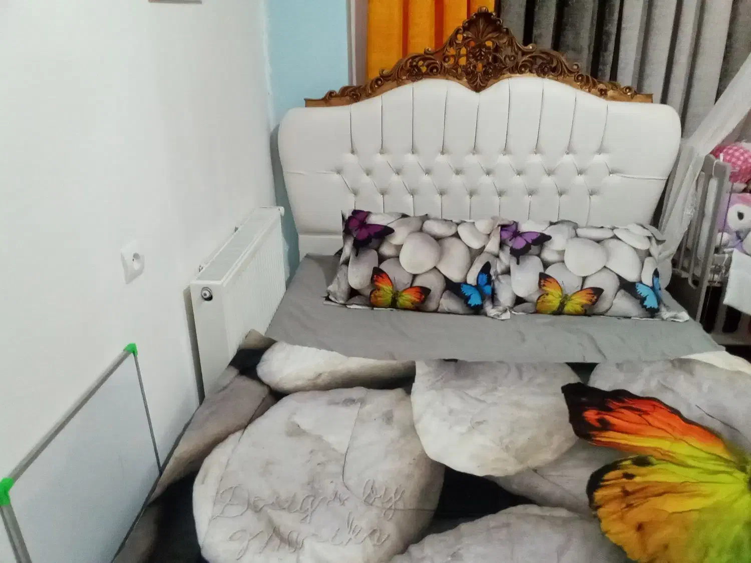 تخت خواب دو نفره با تشک|تخت و سرویس خواب|قدس, شهرقدس|دیوار