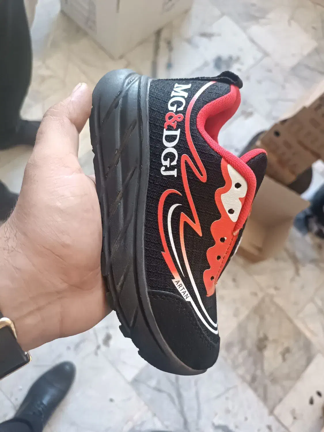 فروشنده|استخدام بازاریابی و فروش|قنوات, |دیوار