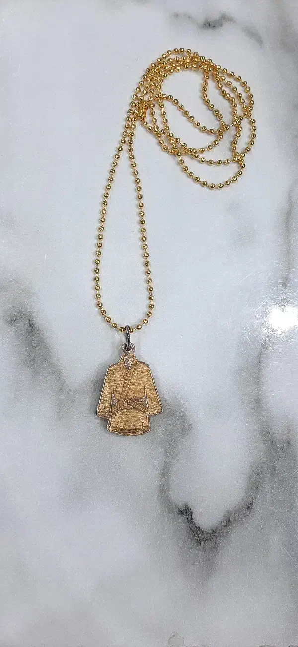 گردنبند ورزشی|بدلیجات|پاکدشت, شهرک انقلاب|دیوار