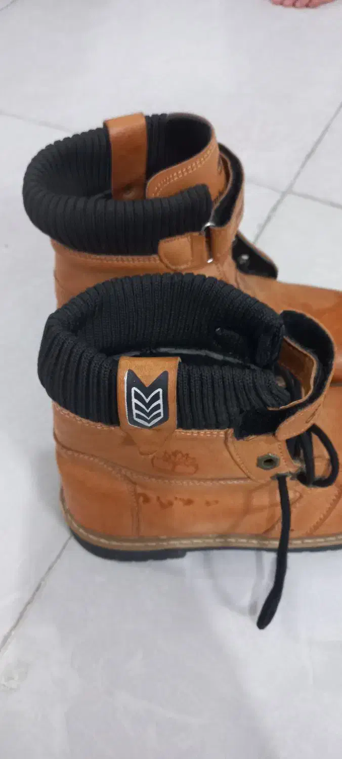 کفش نیم بوت اسپورت سایز ۳۶|کیف، کفش، کمربند|شیراز, شریف‌آباد|دیوار