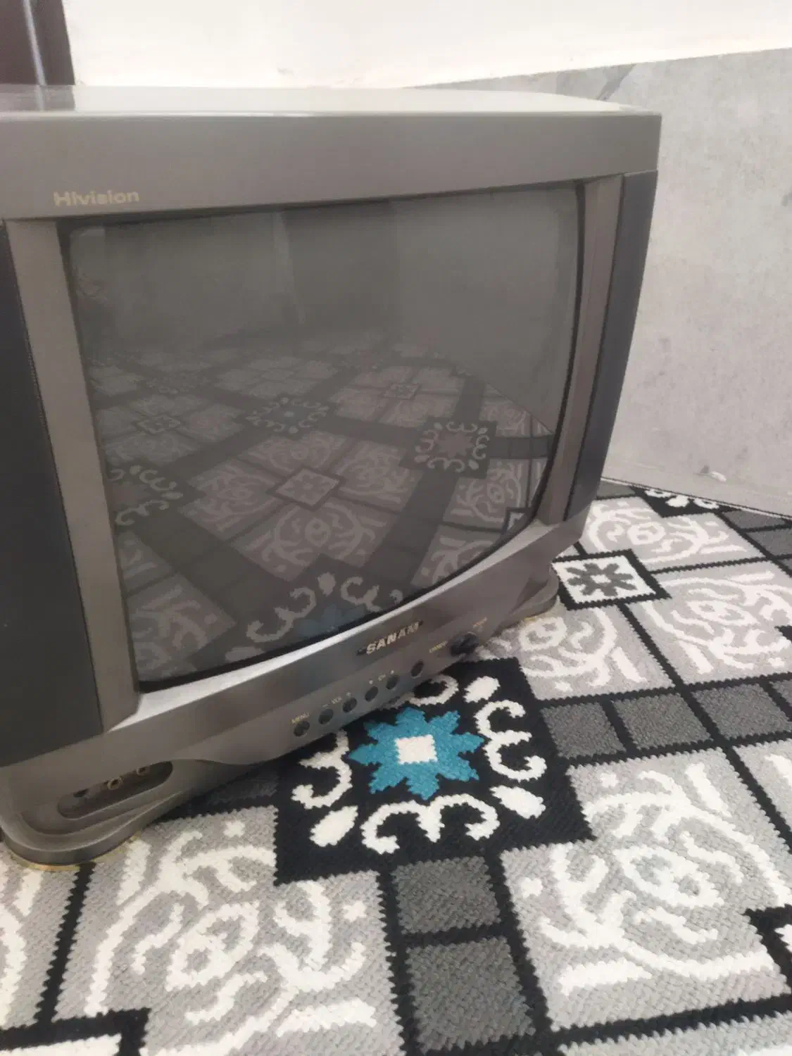 تلویزیون|تلویزیون و پروژکتور|بیجار, |دیوار