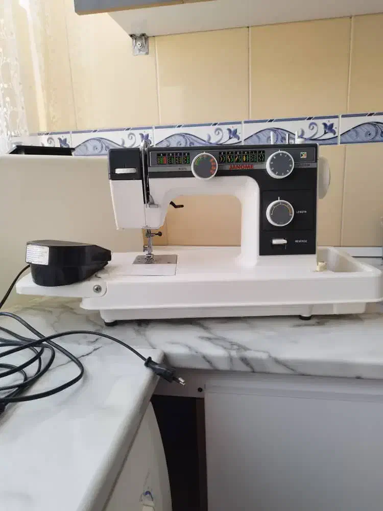 لوازم دوخت و دوزی|چرخ خیاطی و ریسندگی|ارومیه, |دیوار