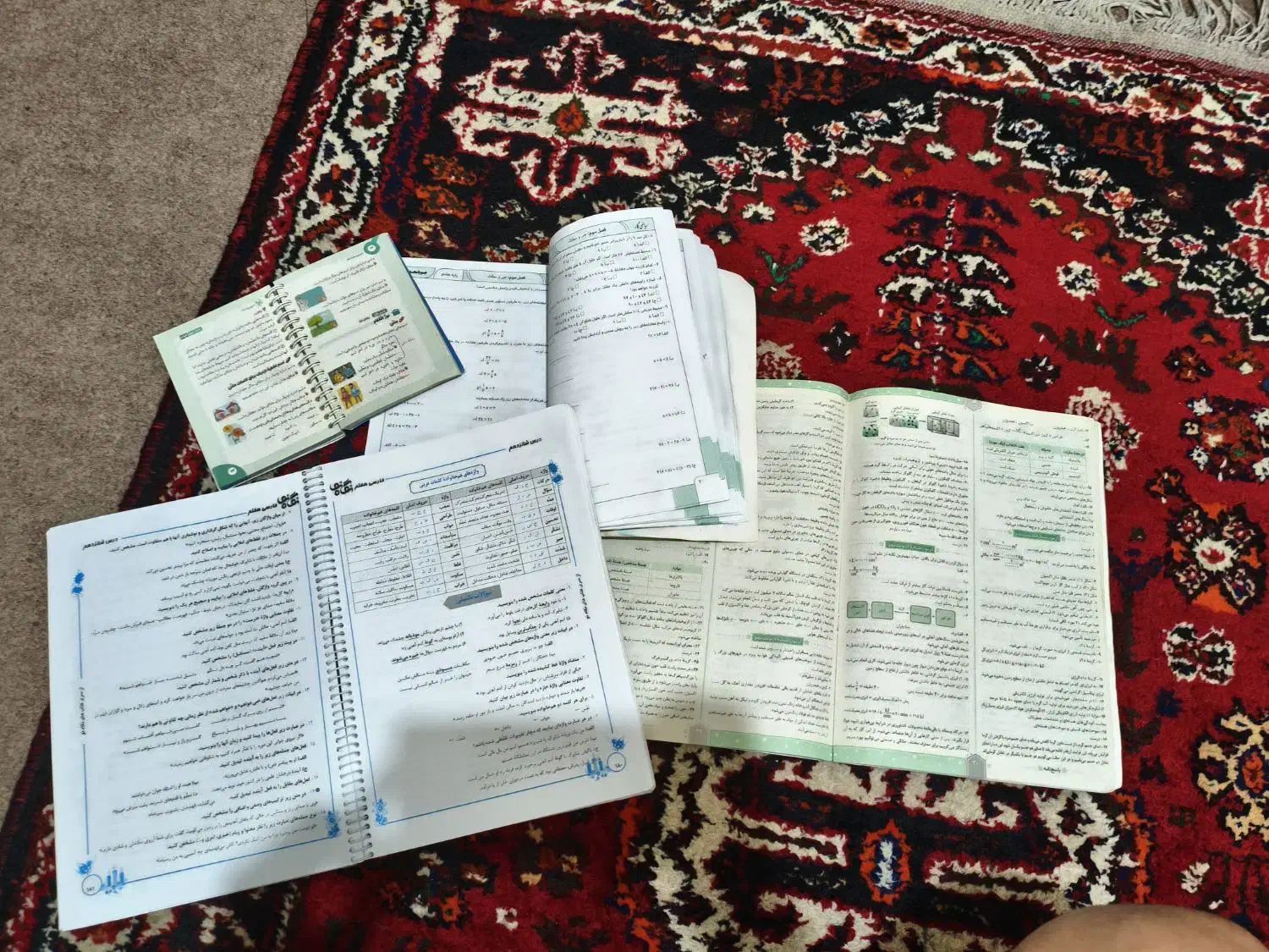 کتاب کار و درسی هفتم|کتاب و مجله آموزشی|شیراز, سجادیه|دیوار