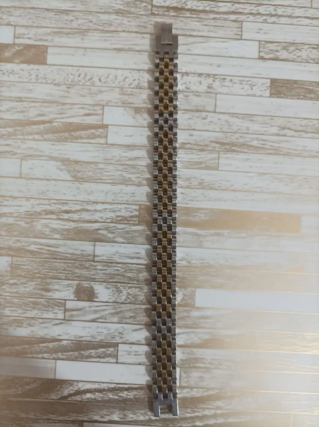 دست بند زیبا|بدلیجات|سلماس, |دیوار