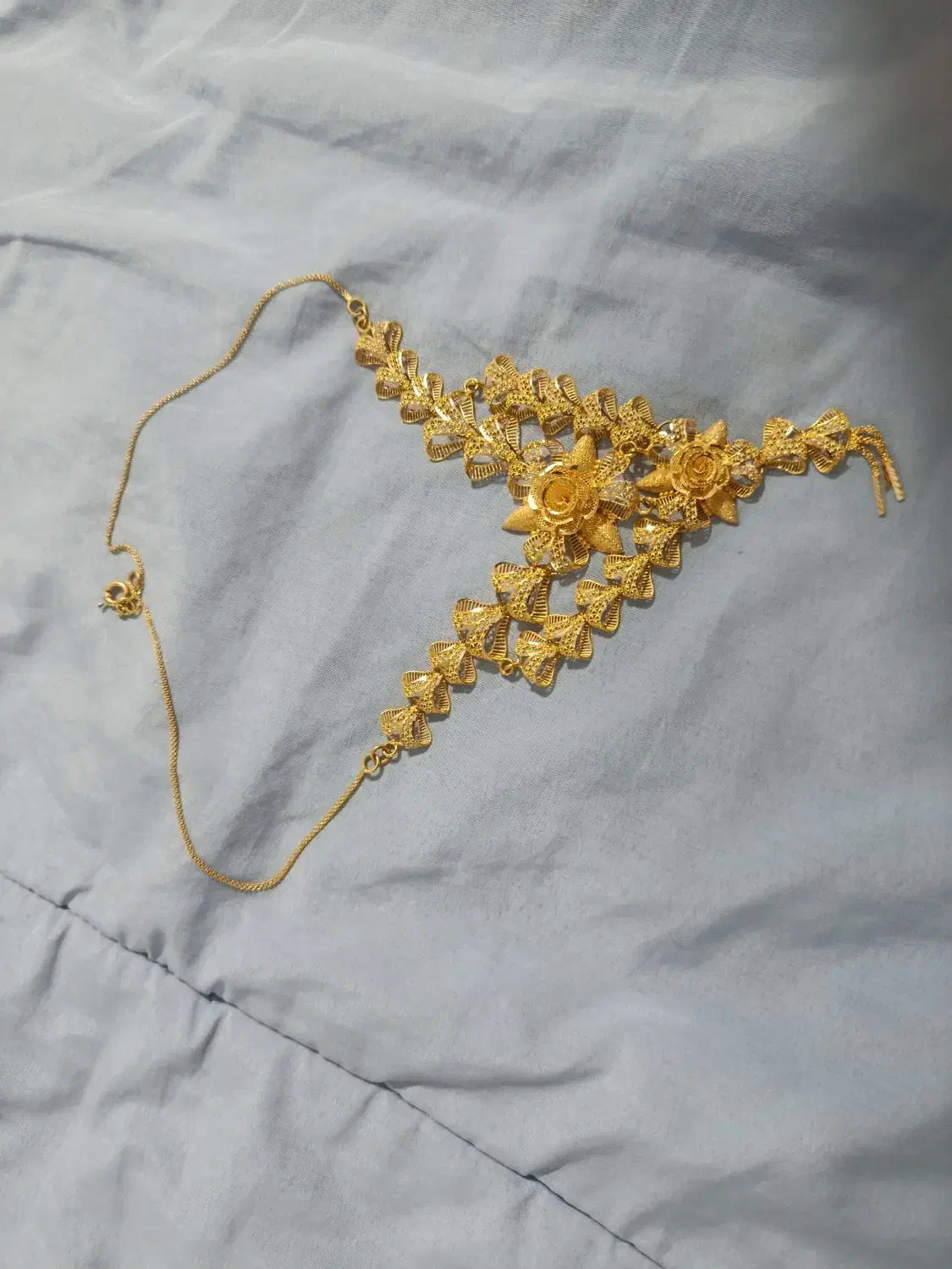 گردنبند|جواهرات|الشتر, |دیوار