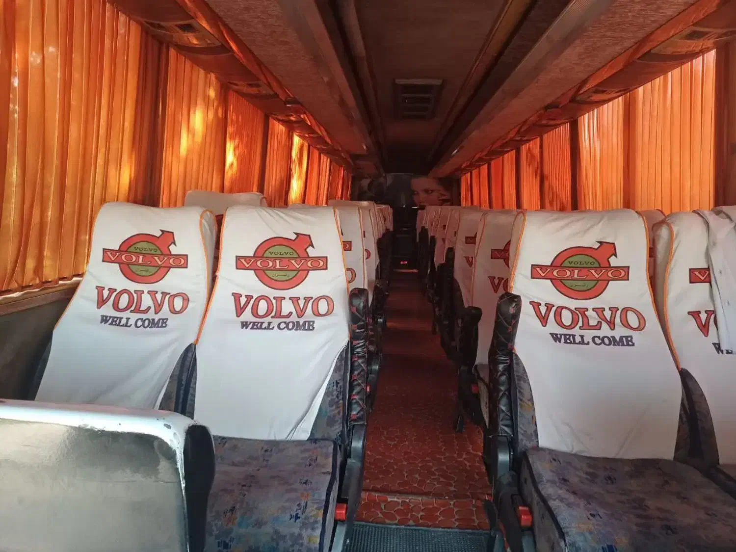 اتوبوس ولو بی هفت مدل ۸۵ نیمه دوم|خودرو سنگین|خمینی‌شهر, |دیوار