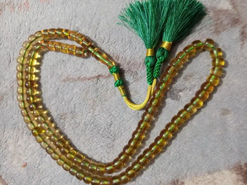 تسبیح سند لوس المان|کلکسیون اشیاء عتیقه|تویسرکان, |دیوار