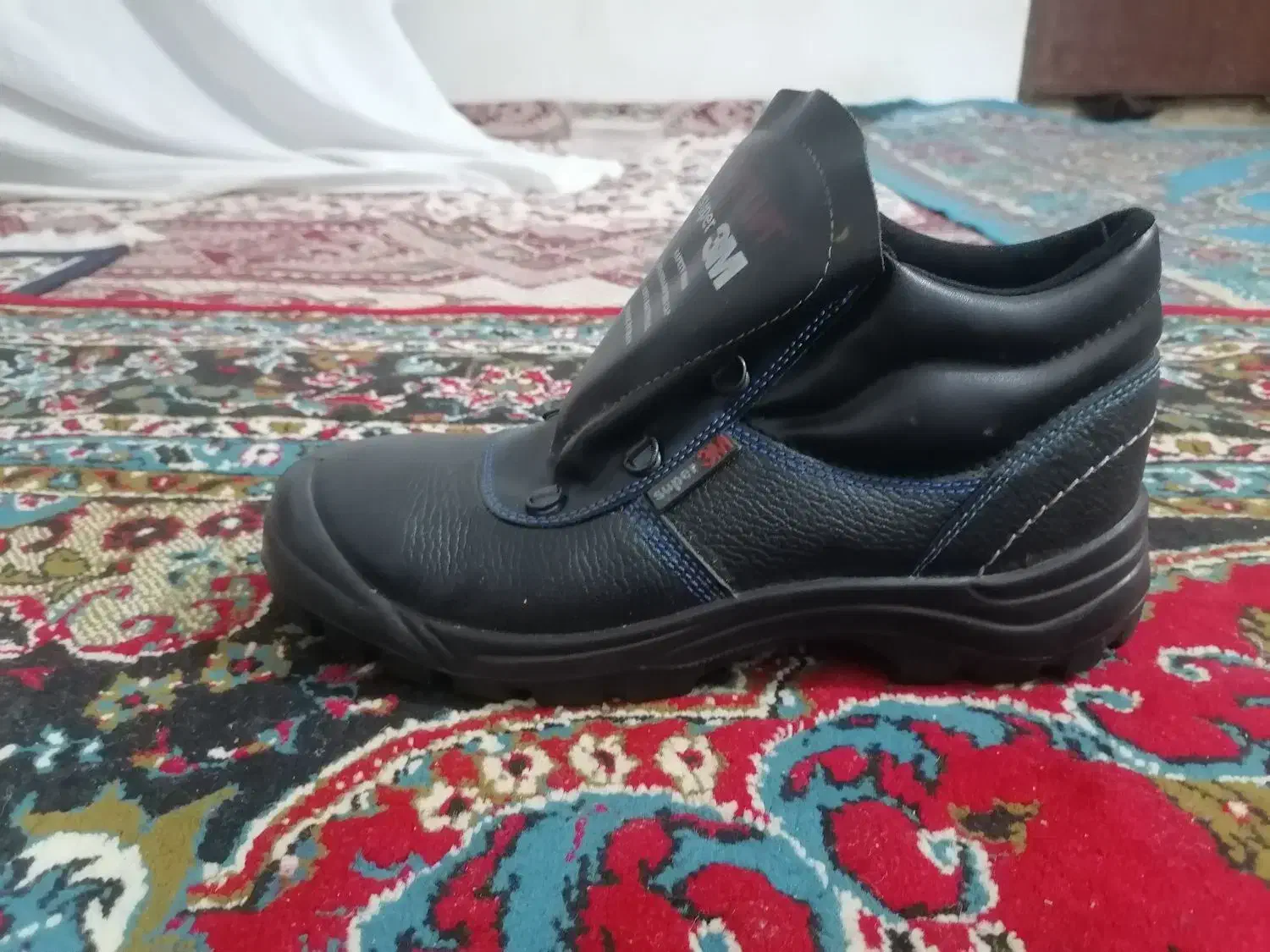 کفش کار|کیف، کفش، کمربند|گرگان, |دیوار