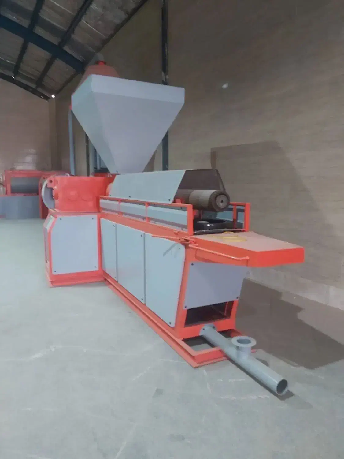 فروش دستگاه گرانول|ماشینآلات صنعتی|قم, دروازه چوبی|دیوار