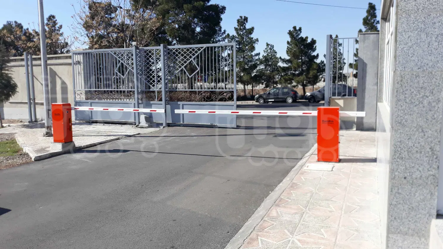 راهبند خودرویی پارکینگ - گارانتی معتبر و نصب فوری|فروشگاه و مغازه|تهران, جمالزاده|دیوار