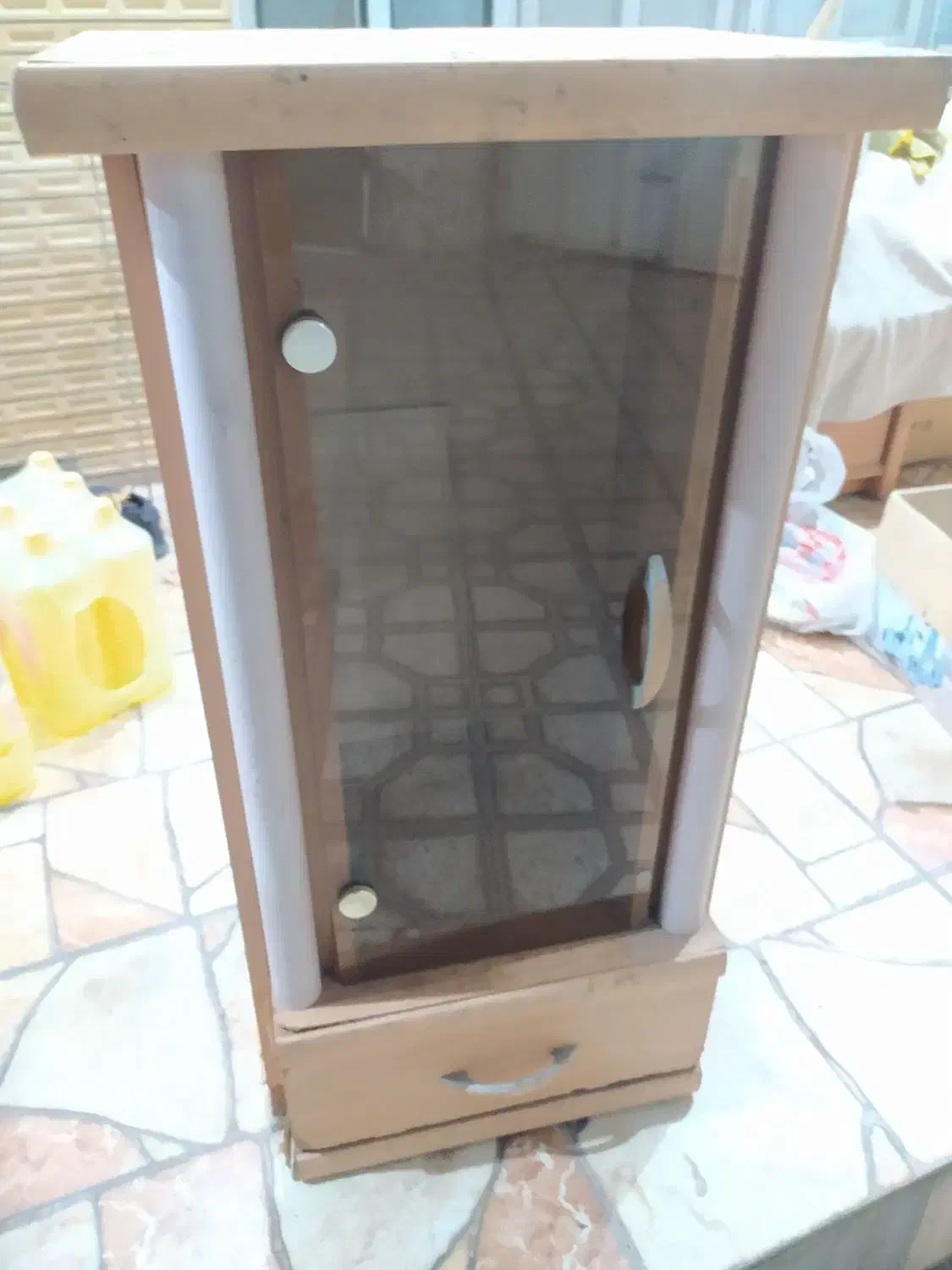 کمد|جاکفشی، کمد، دراور|جهرم, |دیوار