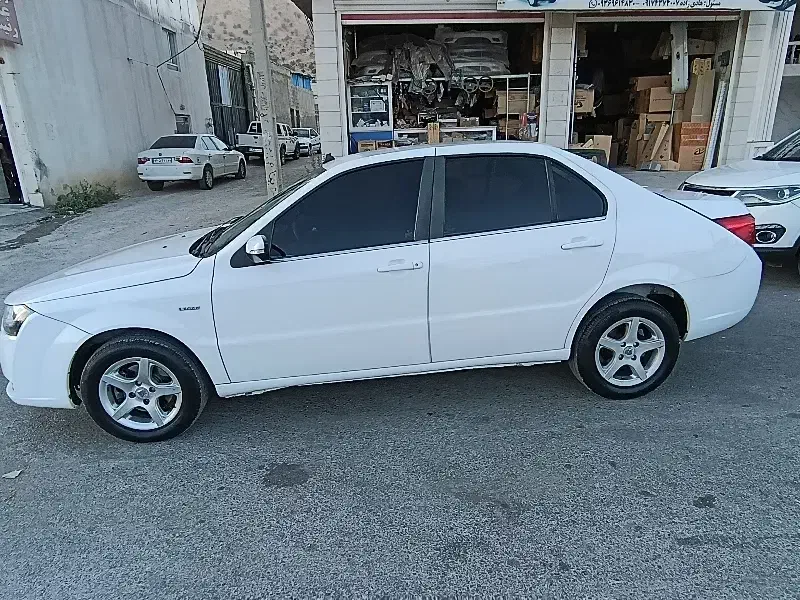 دنا معمولی تیپ ۲ مدل۹۷ در حد|خودرو سواری و وانت|کوه چنار, |دیوار