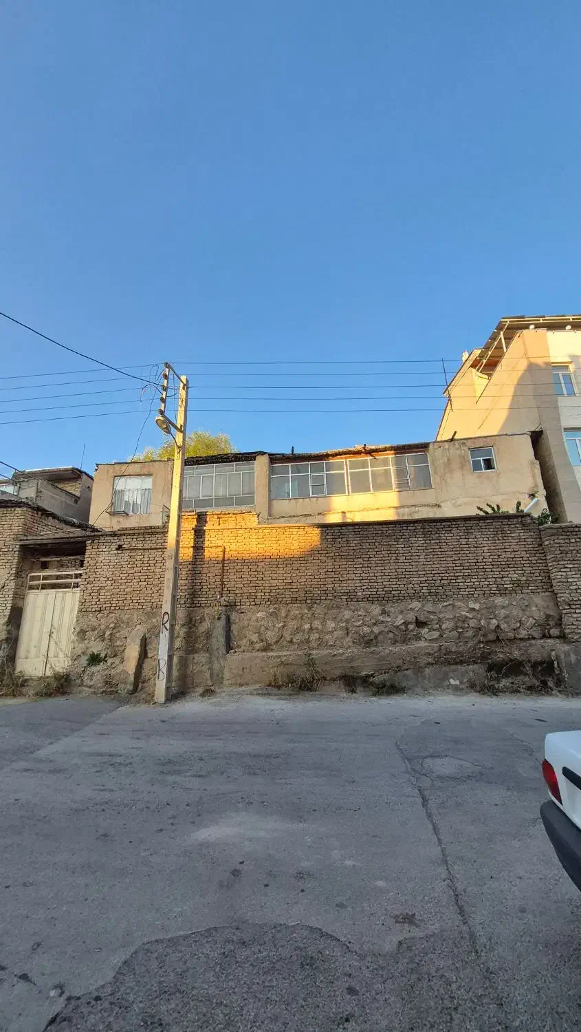 فروش ۳۰۰ متر زمین کلنگی فارسان خ کاشانی داخل کوچه|فروش زمین و ملک کلنگی|فارسان, |دیوار