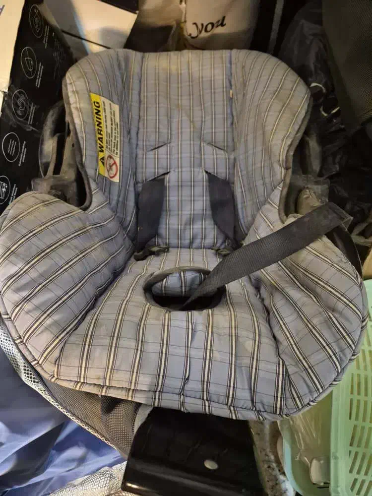 تخت و پارک و کریر و صندلی ماشین مارک مامی لاو|تخت و صندلی بچه|شیراز, فرهنگ شهر|دیوار