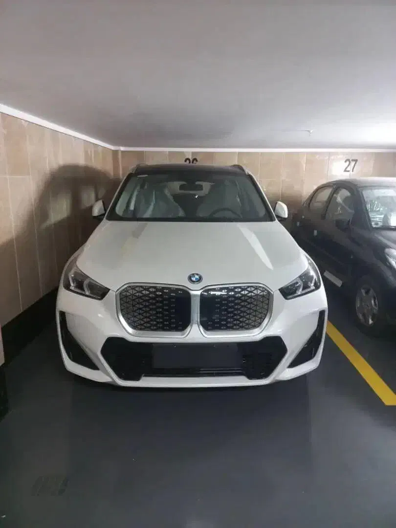 BMW ix1|خودرو سواری و وانت|تهران, عباسآباد|دیوار