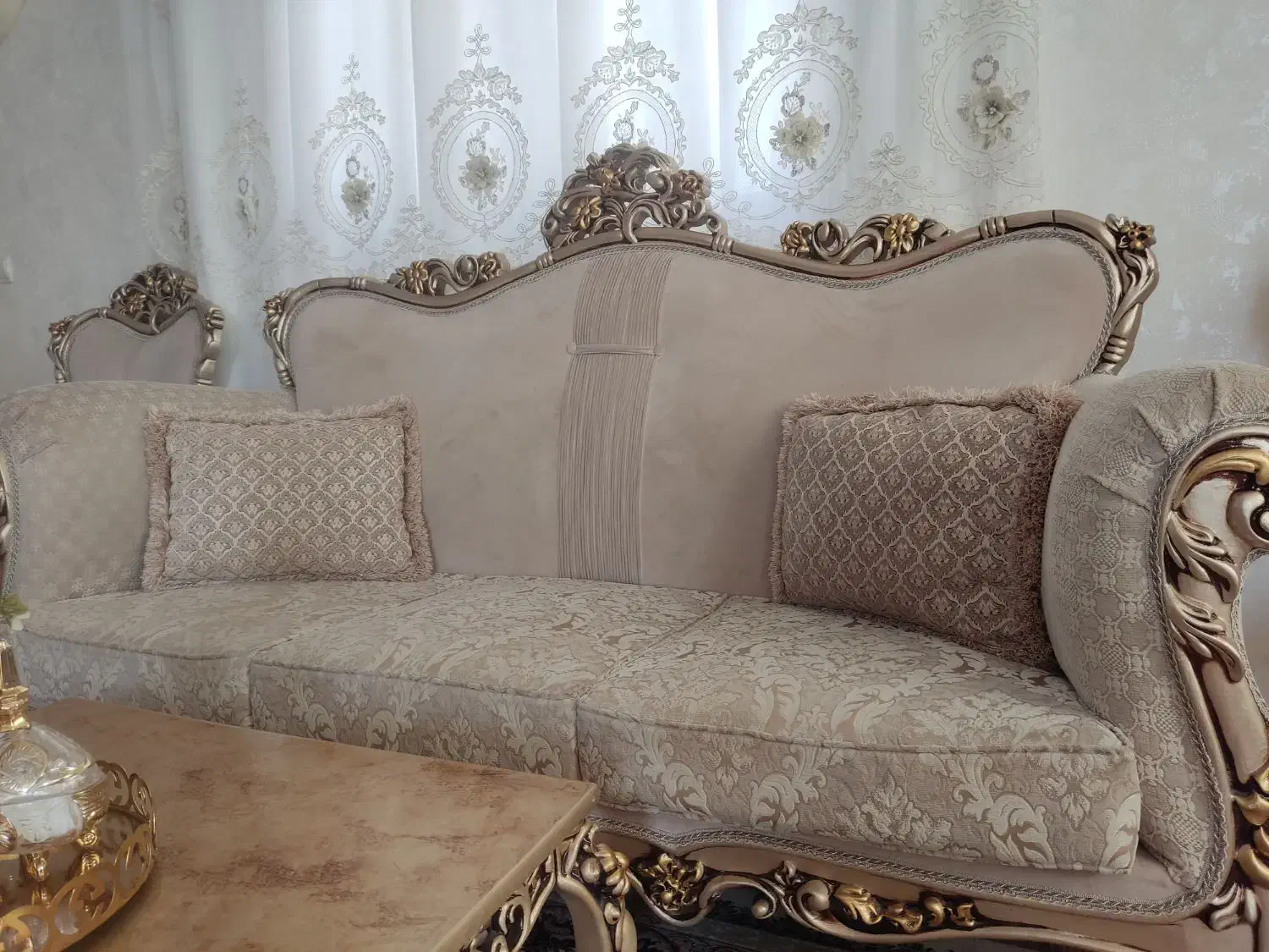 مبل نیمه کلاسیک درحدنو|مبلمان خانگی و میز عسلی|اردبیل, |دیوار