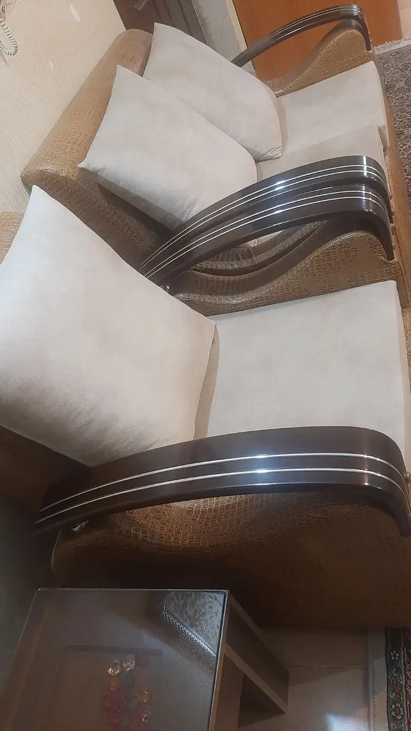 مبل راحتی ۷نفره|مبلمان خانگی و میز عسلی|رشت, پل تالشان|دیوار