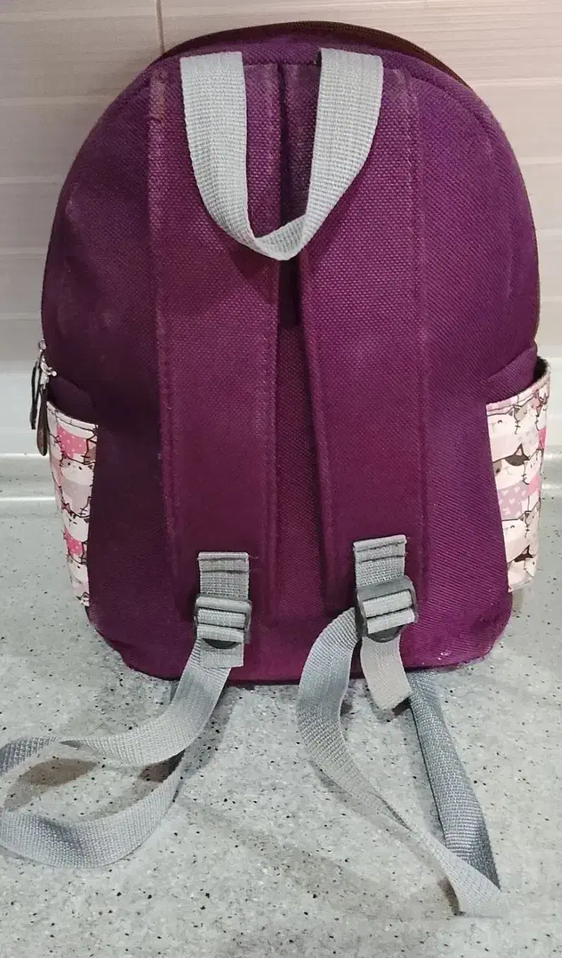 کوله پشتی فانتزی دخترونه در حد نو|کیف، کفش، کمربند|شهرکرد, |دیوار