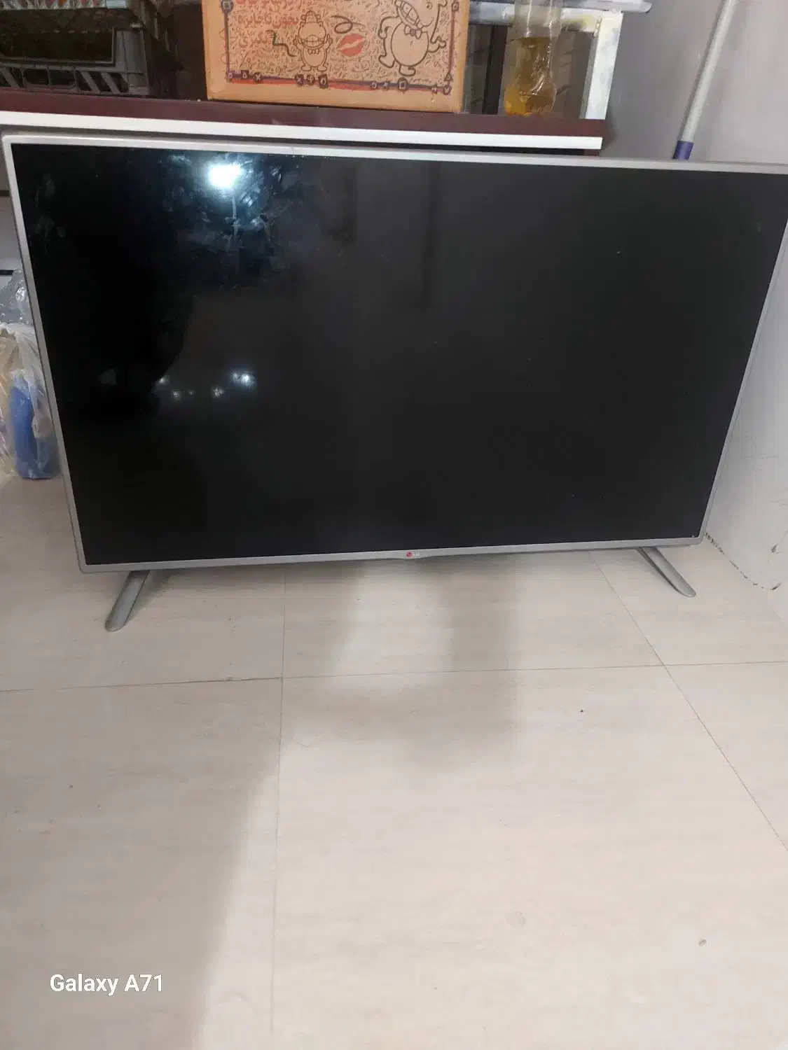 تلوزیون صفحه شکسته 50 اینچ LG|تلویزیون و پروژکتور|اردبیل, |دیوار