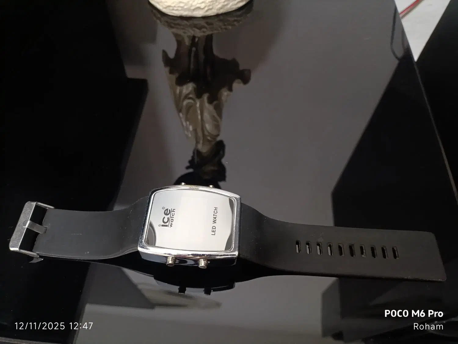 ساعت مچی|ساعت|دورود, |دیوار