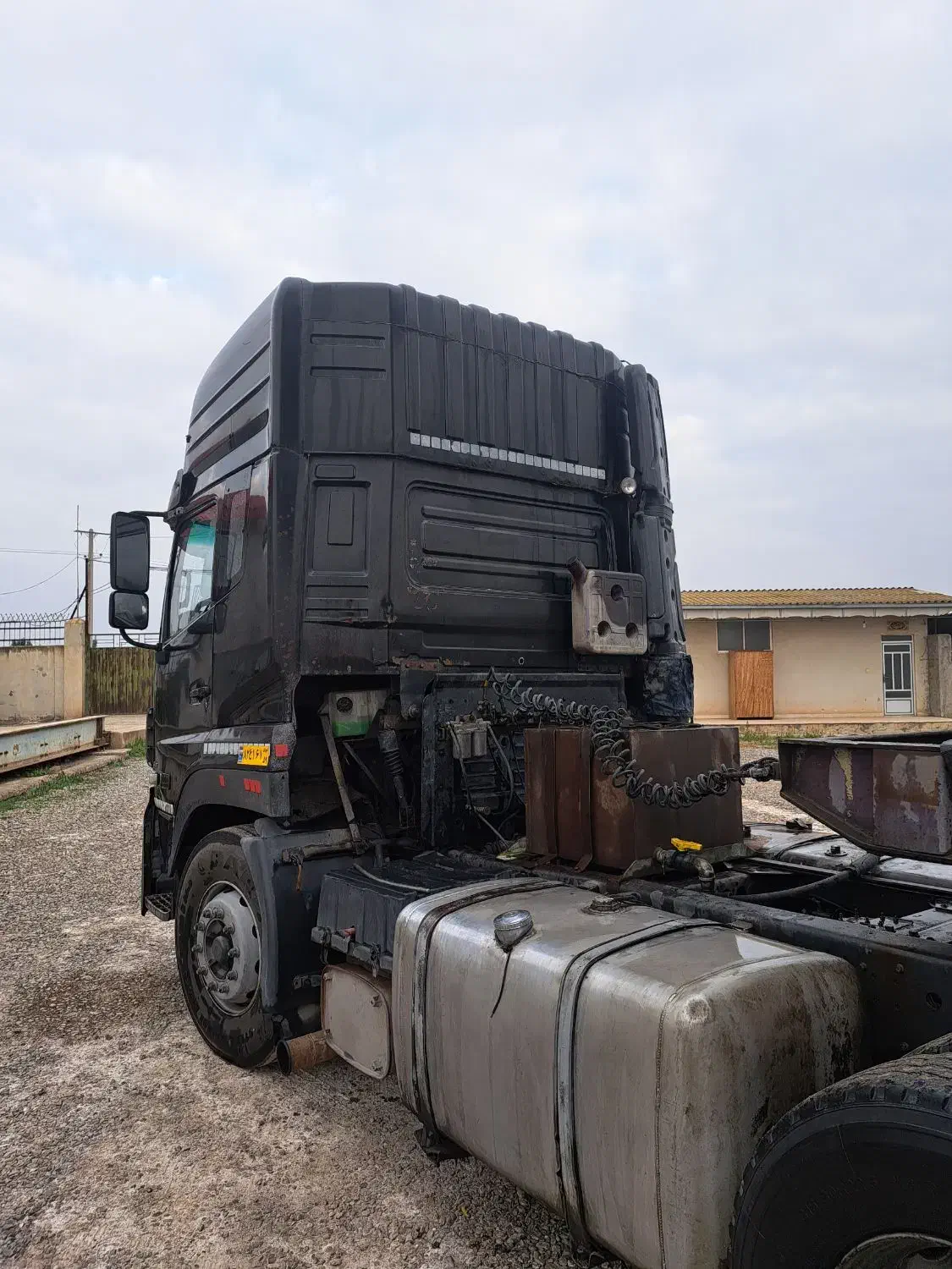 کشنده‌دنگو‌فنگ‌مدل‌۸۹|خودرو سنگین|گرگان, |دیوار