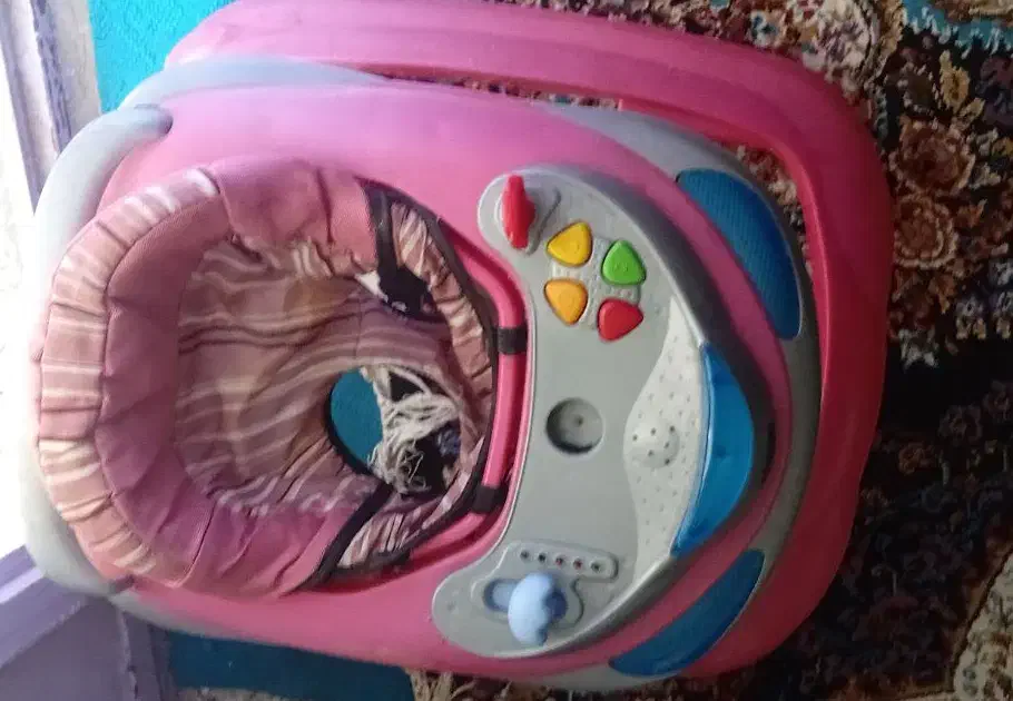 رورویک|کالسکه و لوازم جانبی|سپیدار, |دیوار