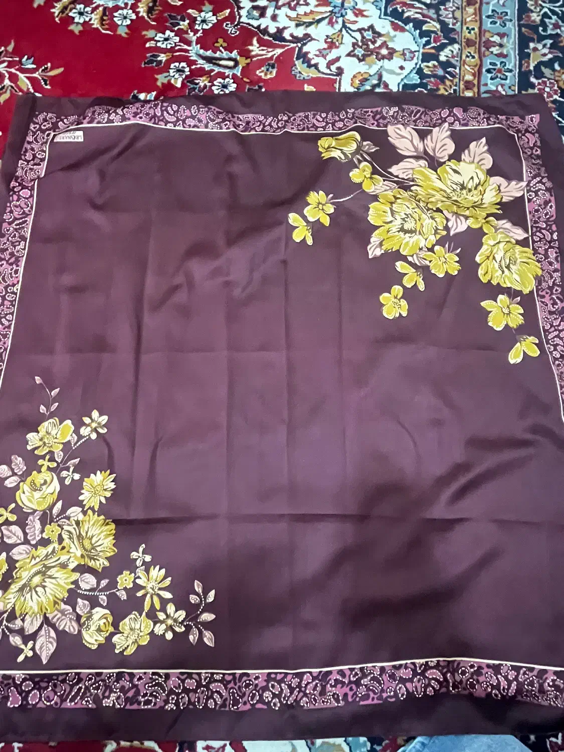 روسری|لباس|گرگان, |دیوار