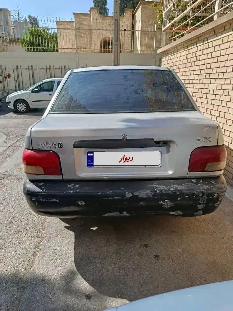 پراید مدل83کاربراتور|خودرو سواری و وانت|شیراز, زند|دیوار