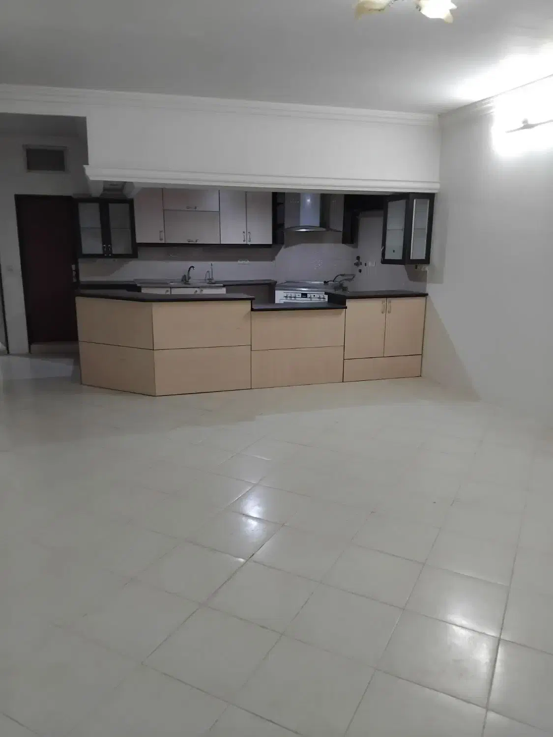 طبقه همکف یک خوابه میدان ولیعصر|اجارهٔ خانه و ویلا|کاشان, شهرک انقلاب|دیوار